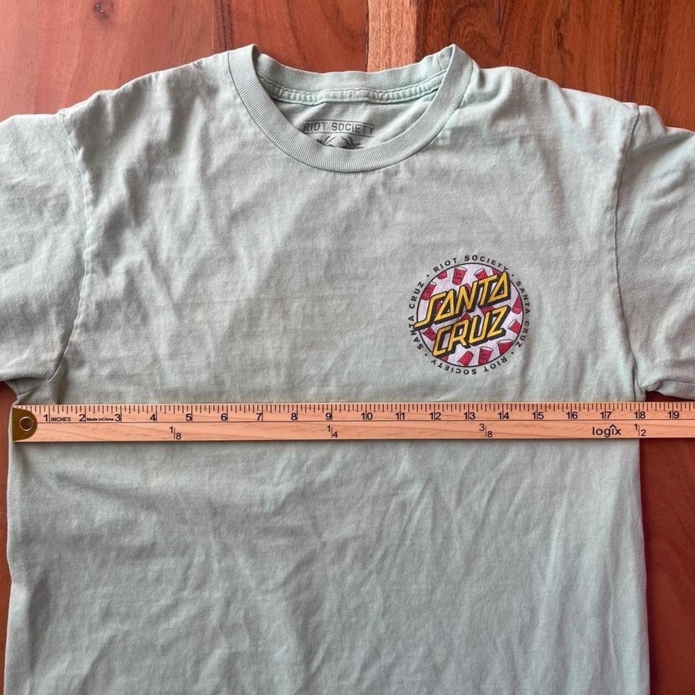 Riot Society Santa Cruz Party Cup Graphic T-Shirt Mens Medium Mint Green Skate - Picture 4 of 5